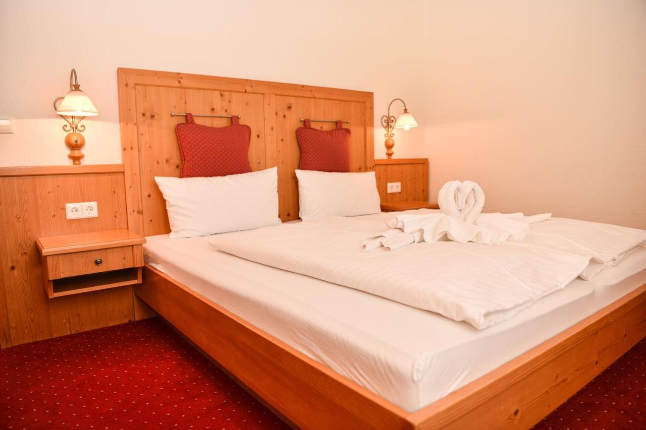 Aparthotel Sonnenburg Schluchsee Exterior photo